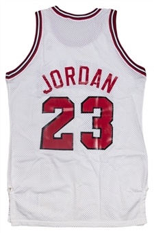 1989-90 Michael Jordan Game Issued Chicago Bulls Home Jersey (With Letter of Provenance) 